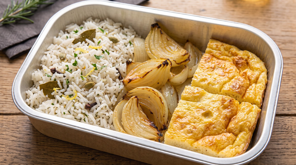 Schiscetta con riso aromatizzato, spinaci e frittata