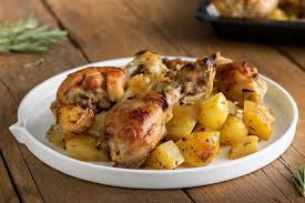 Schiscetta Patate Verdura del giorno e Cosce di pollo al forno