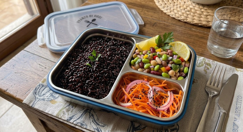 Riso venere, verdure del giorno e insalata di edamame e fagioli