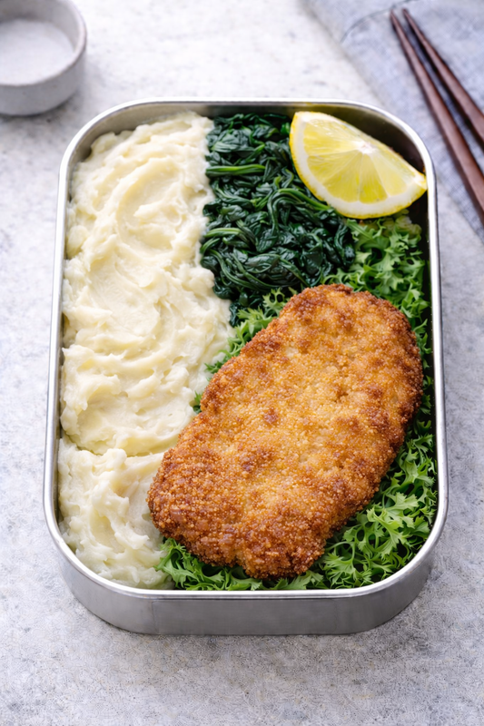 Purè di patate, verdure del giorno e cotoletta alla milanese