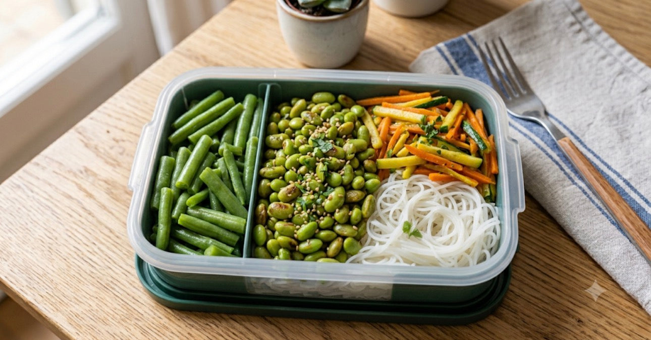 Spaghetti riso, verdure del giorno e edamame