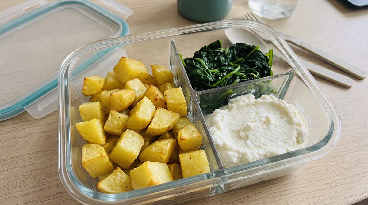 Patate al forno, verdure del giorno e ricotta mantecata